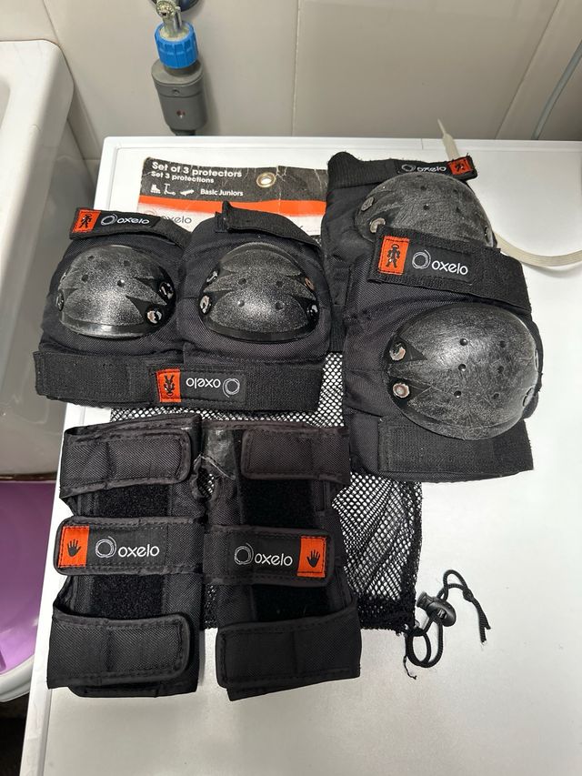 Protecciones para patinaje y bicicleta