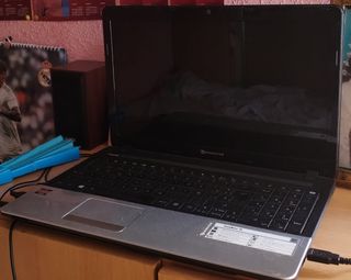 Portátil packard bell