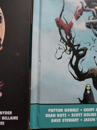 Black Hammer Visions 1 y 2