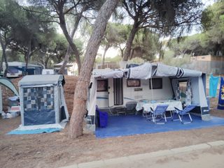 SE VENDE CARAVANA BURSTNER 435TS PREMIÓ 