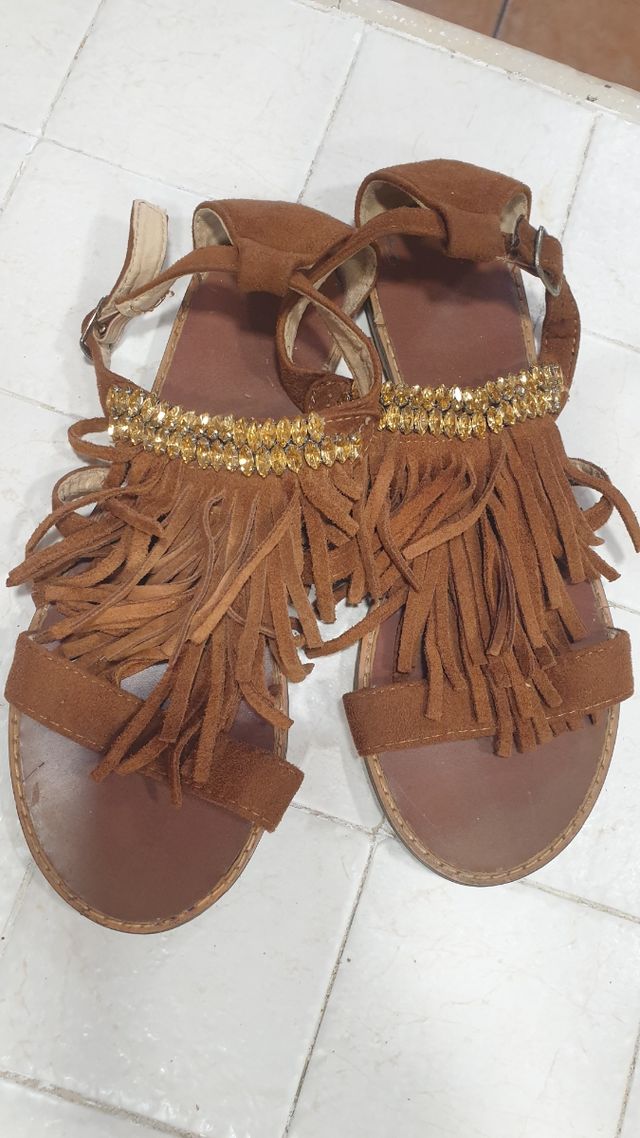 sandalias flecos Boho.