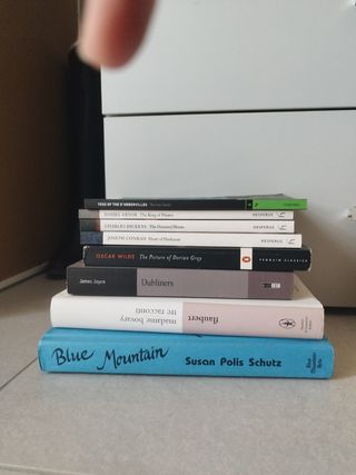 Mistery Box english books