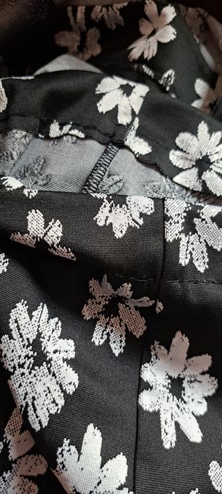 Mono punto Desigual con flores