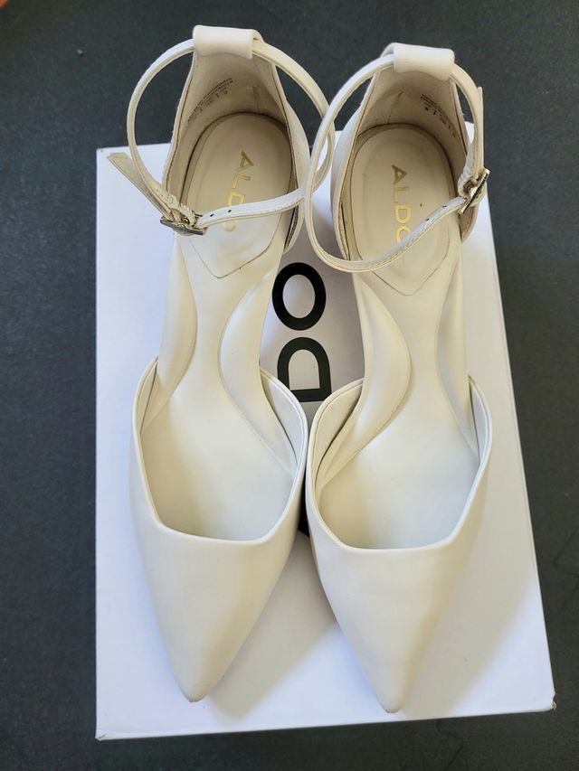Zapatos de piel blanca cruda ALDO - tam 36