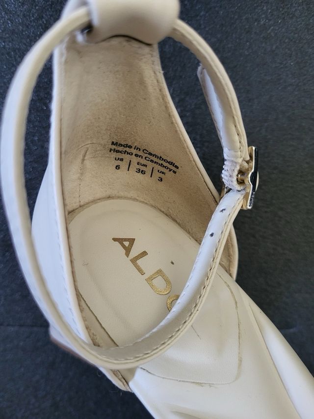 Zapatos de piel blanca cruda ALDO - tam 36