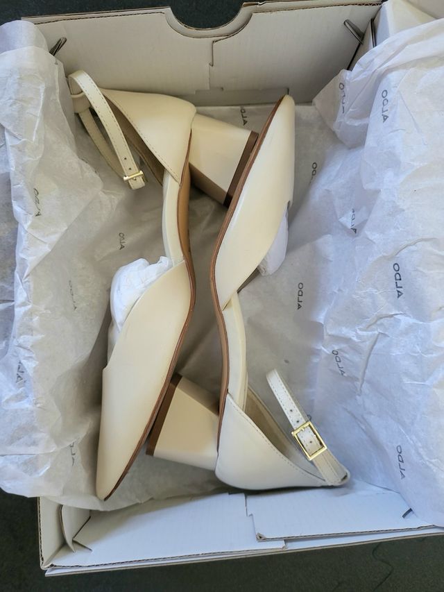 Zapatos de piel blanca cruda ALDO - tam 36