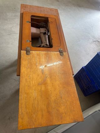 Máquina coser SINGER antigua