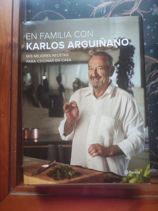 Libro de Cocina En familia con Carlos Arguiñano