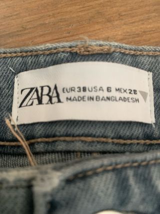 Pantalon corto