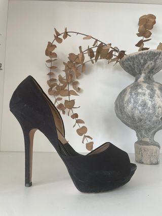 Zapatos tacón negro antelina