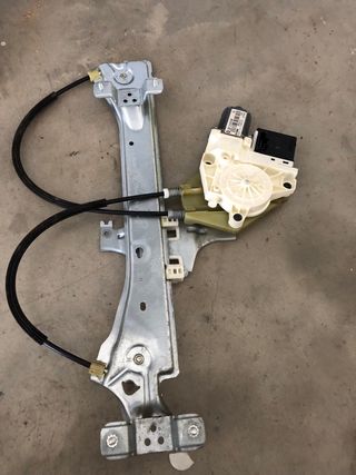 Renault Megane , elevalunas trasero
