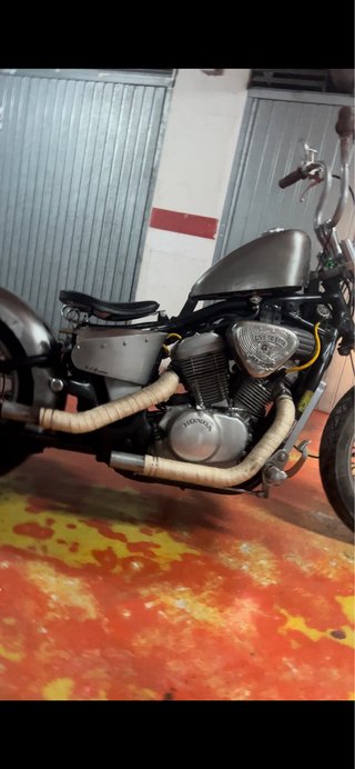 Honda sadow 600 bobber