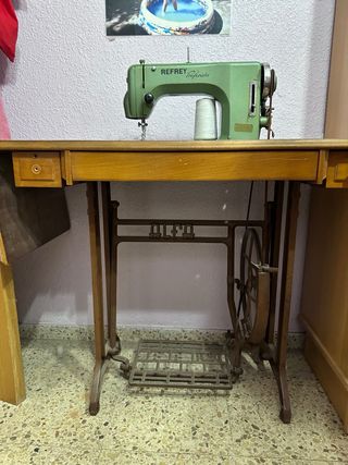 Maquinas de coser reliquia