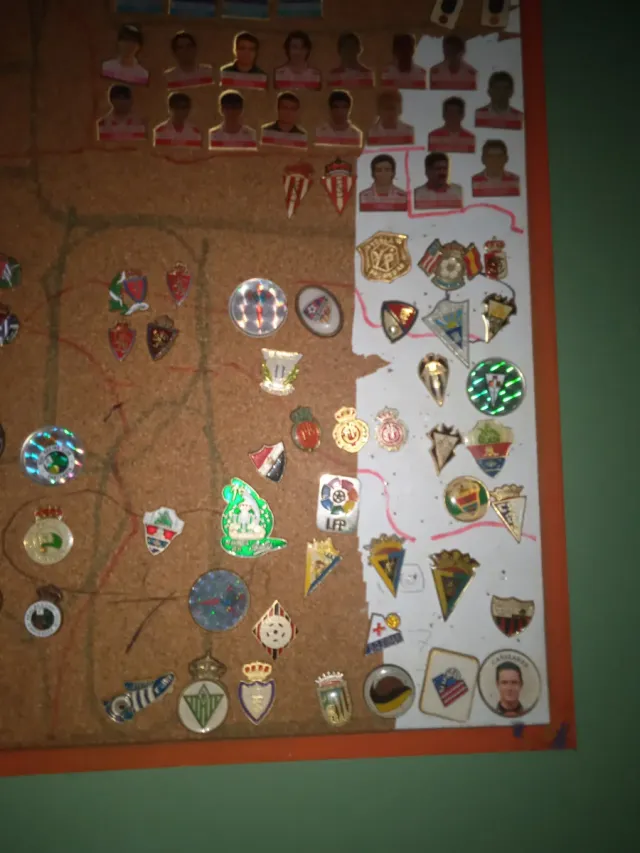 LOTE PINS FUTBOL EQUIPOS ESPAÑOLES