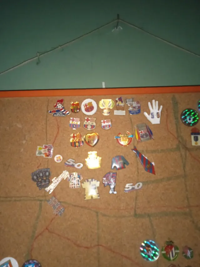 LOTE PINS FUTBOL EQUIPOS ESPAÑOLES