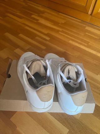 Zapatillas como nuevas