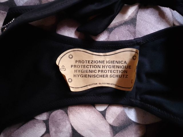 Bikini negro con detalles de brillo