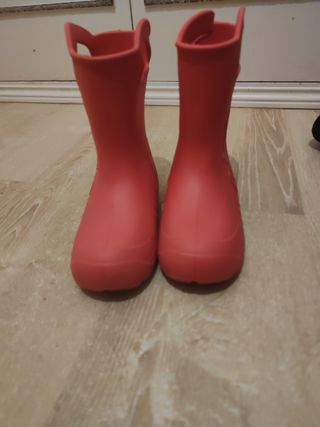 Botas agua infantil talla 32-33 Fuzzio