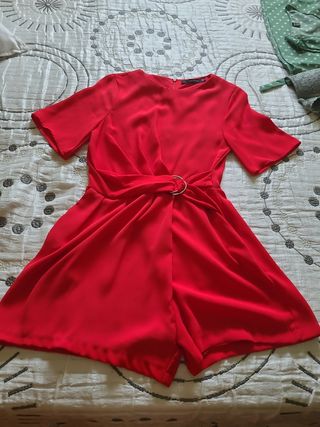 Mono corto ZARA 