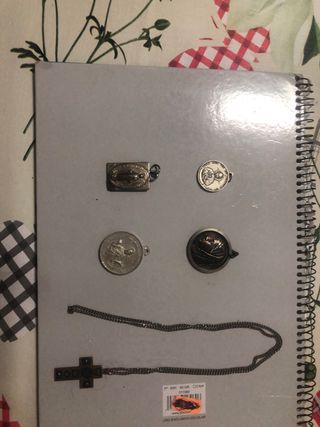 Collaresmedallas- pendientes algunos antiguos