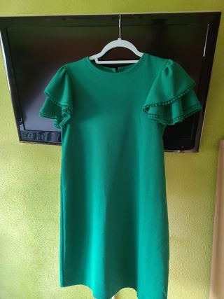 Vestido verde ESFERA 