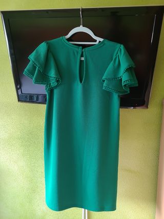 Vestido verde ESFERA 