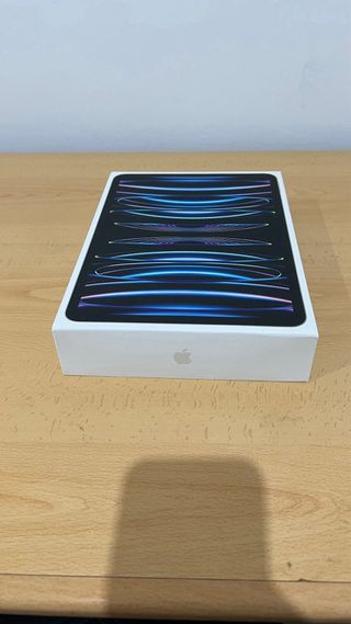 Caja iPad Pro M2