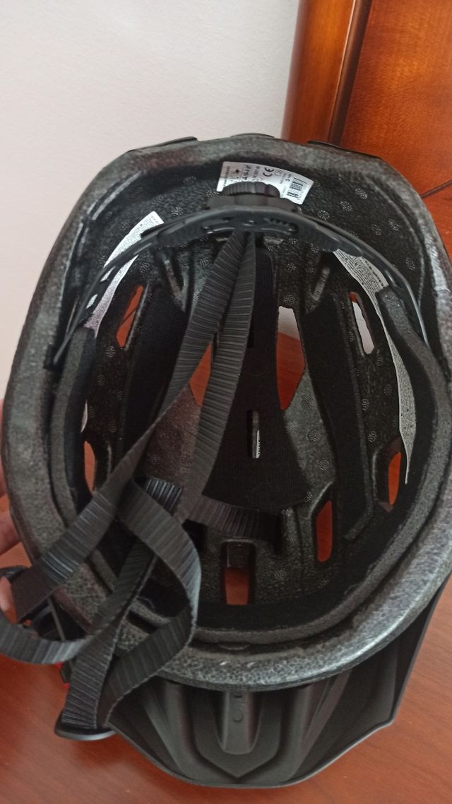 Casco bici Decathlon. Talla L