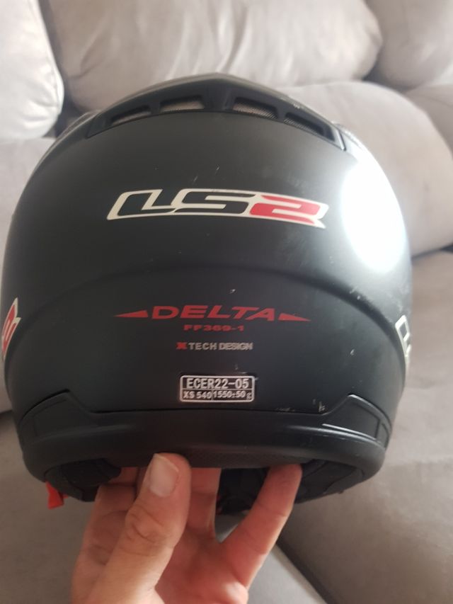 Casco ls2 delta