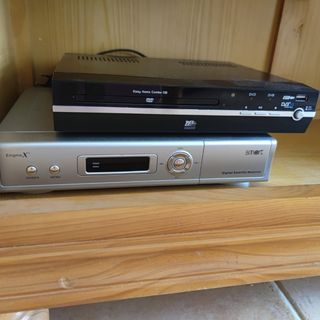 Combo DVD y TDT+ Receptor Satelite