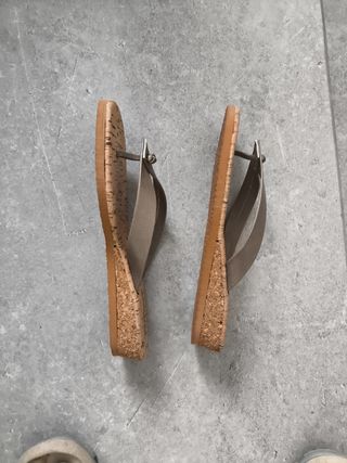 Sandalias de dedo