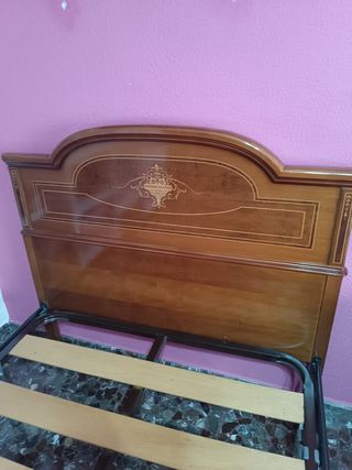 Cabecero, somier de bandas y piecero