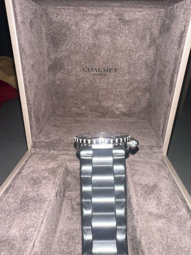 Chaumet Class one diamonds