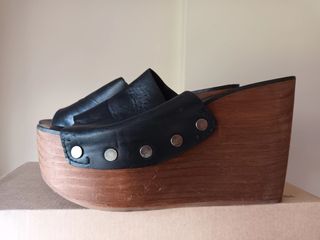 Sandalias Zara Piel con cuña madera 37