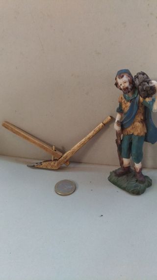 Arado en miniatura