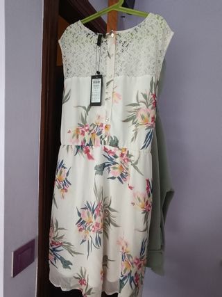 Vestido con cinturón, nuevo,con etiqueta