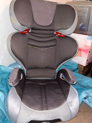 Silla bebé para coche