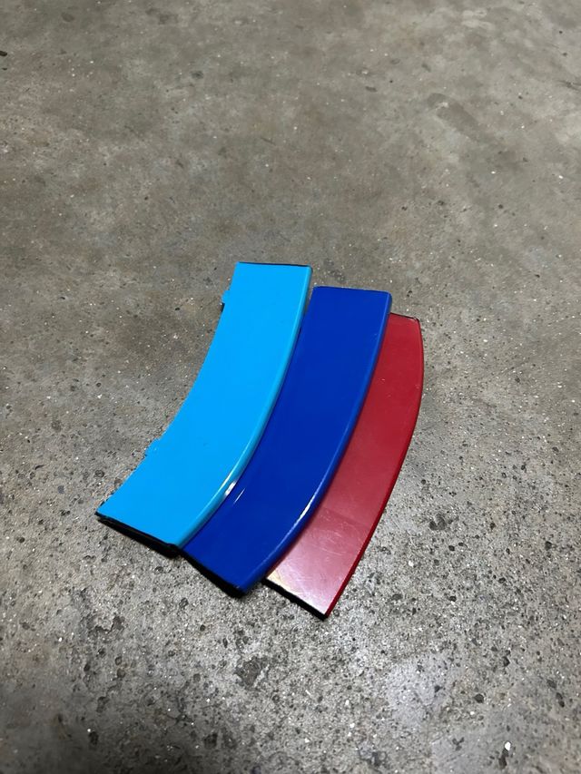 Molduras decorativas rejilla BMW look M