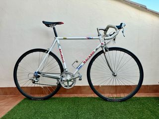 Bicicleta carretera Macario clásica 