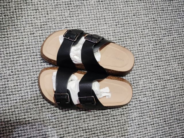 SANDALIAS DE MUJER. 10€