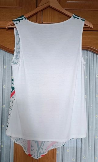 Elegante camiseta de tirantes de Trucco