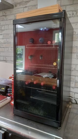 Expositor de vino