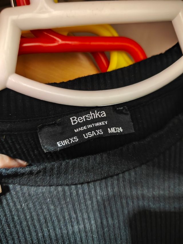 Vestido negro Bershka