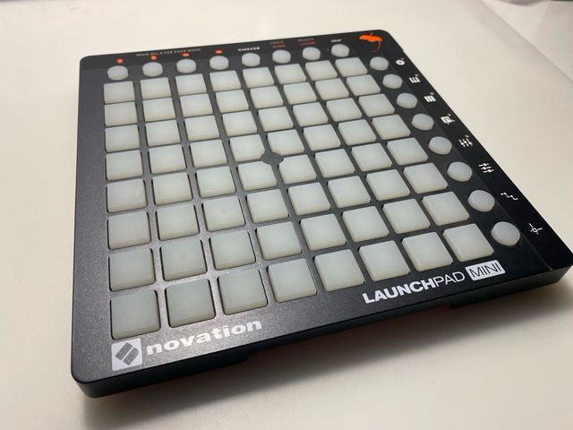 Launchpad Mini MK2