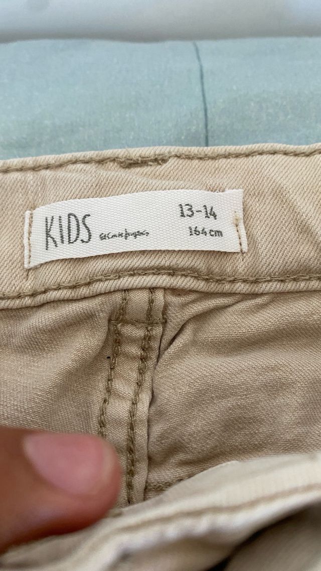 Pantalon vaquero beige