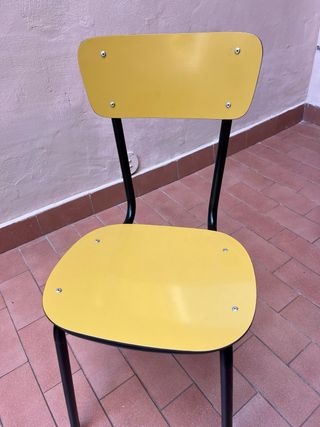 Sedia formica Gialla vintage Design struttura nera