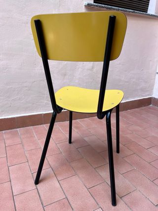 Sedia formica Gialla vintage Design struttura nera