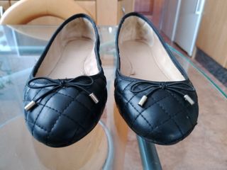 Manoletinas negras / ZARA 38