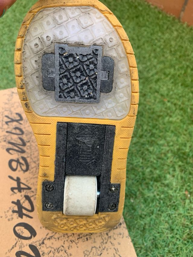 Bambas con dos ruedas y luces led niñ@s