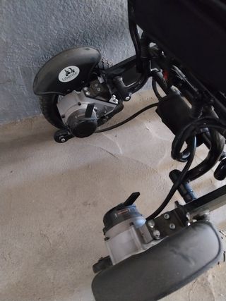 Silla de ruedas eléctrica 